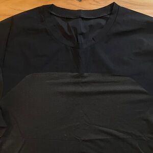 lululemon  Black Short Sleeve size L Abrasion resistant